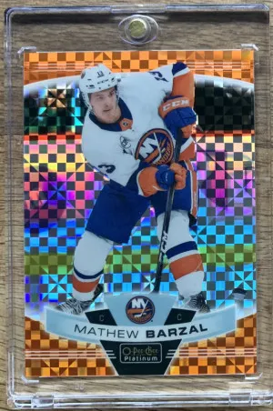 2019-20 OPC Platinum Matthew Barzal Orange Checkers 11/25 front
