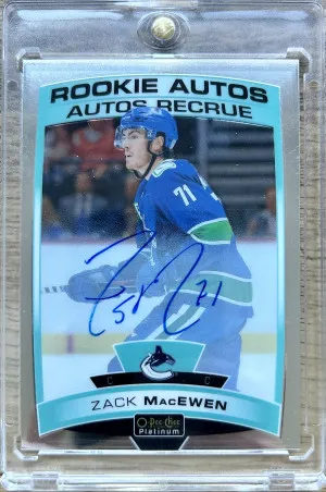 2019-20 O-PEE-CHEE PLATINUM ROOKIE AUTOS ZACK MACEWEN ROOKIE AUTO front