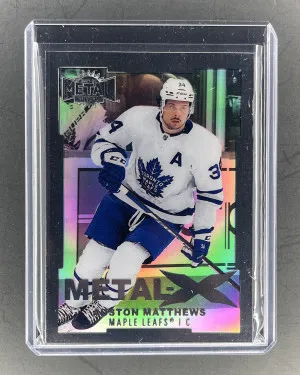 21/22 Metal Universe Auston Matthews Metal-X #173/499 front