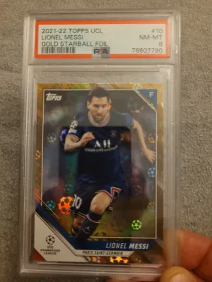 2021-22 Topps UCL Lionel Messi Gold Starball Foil /50 front