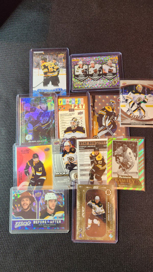 Boston Bruins card lot back