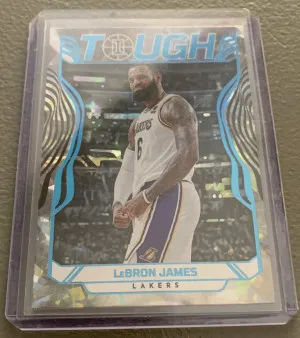 2021-22 Panini Illusions Lebron James Tough Cracked Ice #24 SSP Case Hit front