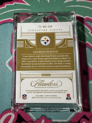2022 Flawless Signature Gloves Ruby George Pickens /10 back