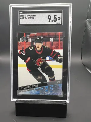 2020-21 Tim Stutzle Young Guns #482 SGC 9.5 front