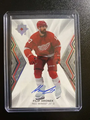 Filip Hronek 21-22 Ultimate Auto front