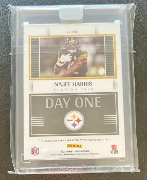 2021 Panini One Najee Harris Day One Auto /99 back