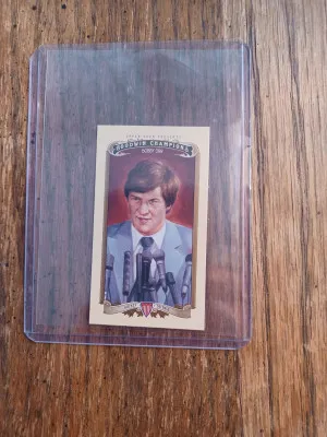 2012 Goodwin Champions Mini Bobby Orr front