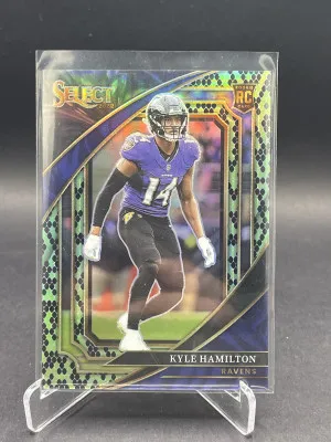 2021 Select Kyle Hamilton RC Green Black Snakeskin Prizm /2 front