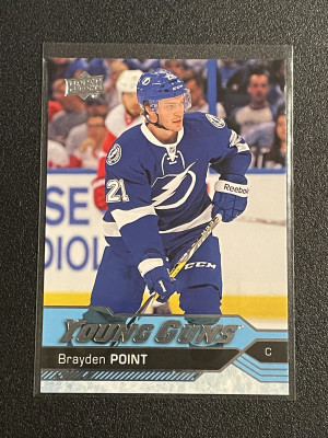2016-17 Upper Deck #205 Brayden Point Young Guns front