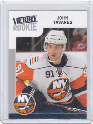 2009-10 Upper Deck Victory Rookie JOHN TAVARES #318 front