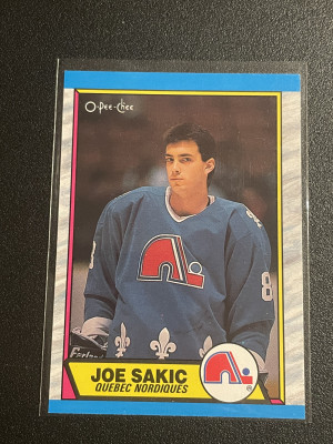 1989-90 O-pee-chee #113 Joe Sakic HoF front