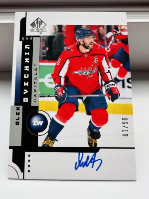 2021 SP AUTHENTIC ALEXANDER OVECHKIN
2001-02 RETRO ON CARD AUTO 🔥🔥 front