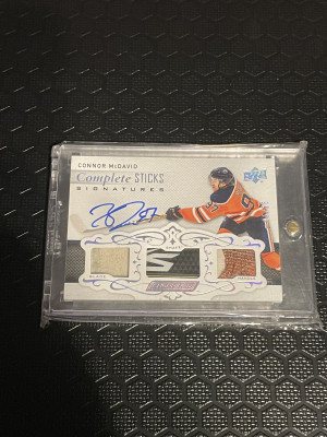 18-19 Engrained Connor McDavid Game Used Complete Stick Signatures /25 Auto front