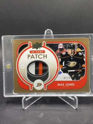 2021-22 Upper Deck Series 1 UD Game Jersey Patch /15 Max Jones #GJ-MJ Patch front