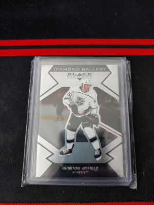 2021-22 Quinton Byfield Diamond Gallery Los Angeles Kings Black Diamond DG-QB front