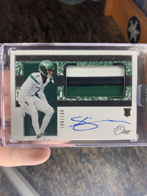 Ahmad “Sauce” Gardner RPA /199 2022 panini One front