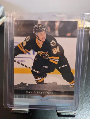 2014-15 Series Two Young Guns David Pastrnak front