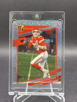 2021 Donruss Clearly Holo Gold #21 Patrick Mahomes II 1/5 SSP MVP Rare front
