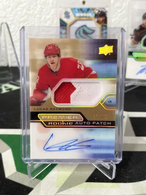 Lucas Raymond front