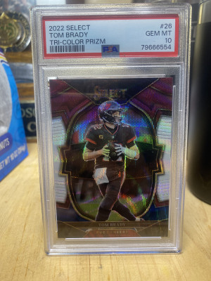 2022 Select Tri color prizm Tom Brady front
