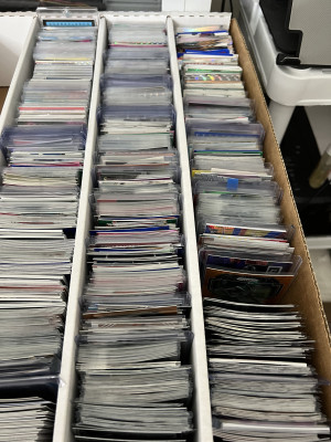 1900 Card Lot Inserts/Parallels/Rookies/Patches/Autos/1sts front