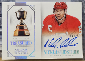 2013-14 Panini National Treasures 04/25 Niklas Lidstrom Treasured Trophies Autograph #N-NL front