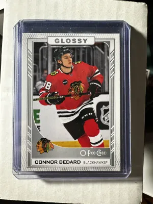 2023-24 Upper Deck Series 2 OPC Glossy R47 Connor Bedard Rookie RC BLACKHAWKS front