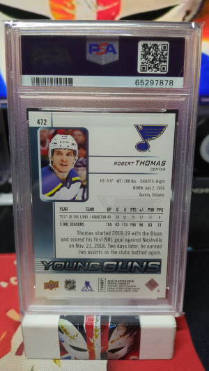 Robert Thomas back