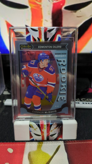 Connor McDavid front