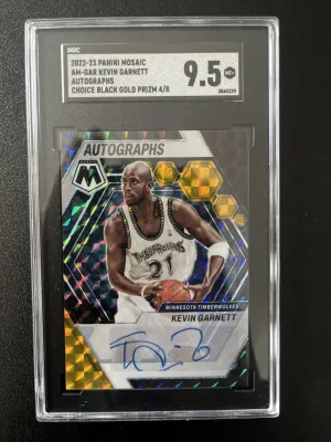 2022-23 mosaic Kevin Garnett auto choice black gold 4/8 front