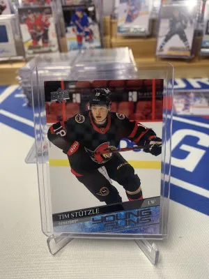 2020 Upper Deck Tim Stutzle Young Gun front