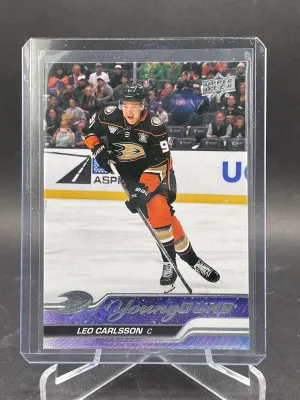 2023-24 Upper Deck Series 2 #468 Leo Carlsson Young Guns RC front