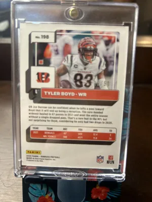 2022 Donruss Tyler Boyd Gold /50 back