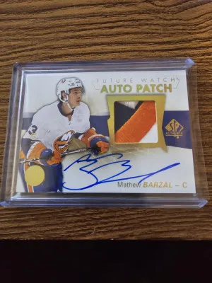2016-2017 SP Authentic Mathew Barzal Future Watch Auto Patch 72/100 front
