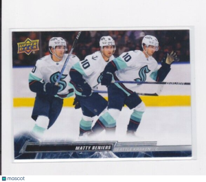 Matty Beniers 2022-23 Upper Deck Extended Series - Triple Exposure - Achievement front