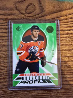 2020-21 SP HOCKEY UD AUTHENTIC PROFILES GREEN SP AP-1 CONNOR MCDAVID OILERS 16/25 front