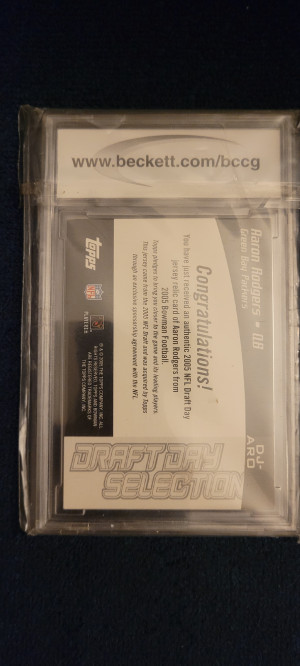 2005 Bowman Draft Day Selections Relics Aaron Rodgers back