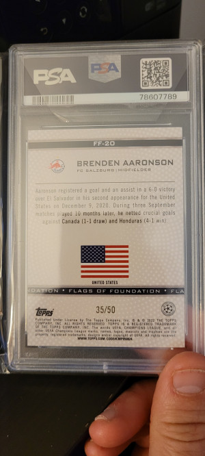 2021-22 Topps UCL Brenden Aaronson Flags of Foundation Gold /50 back