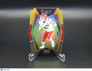 Travis Kelce #118 Black & Gold Prizm 2021 Panini Select Die-Cut Chiefs EX/NM front