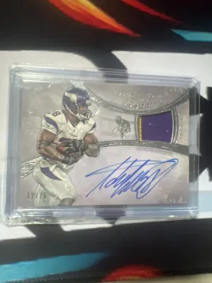 TOPPS FIVE STAR ADRIAN PETERSON PATCH AUTOGRAPH 32/75 front