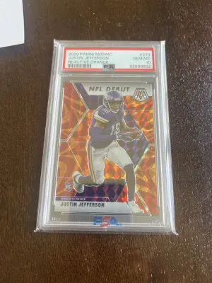 2020 Panini Mosaic Justin Jefferson NFL Debut Orange Prizm PSA 10 Rookie front