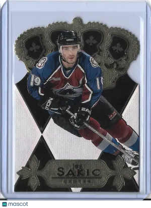 2000 Pacific Joe Sakic Gold Crown Die-Cuts #9 front