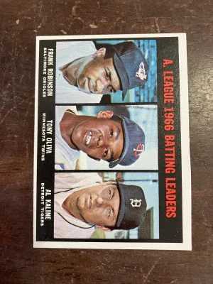 Al Kaline and Frank Robinson 1967 Topps Batting Champ front