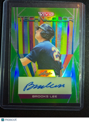 2022 Leaf Vivid Brooks Lee Technicolor Auto Green #14/15 T-BL1 Minnesota Twins front