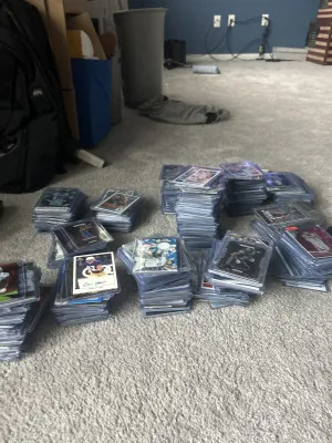 MASSIVE Sports Cards Mid End Lot Over 300 Cards ZERO BASE All numbered Auto Patch Star Rookie Insets 1/1 Refractor back