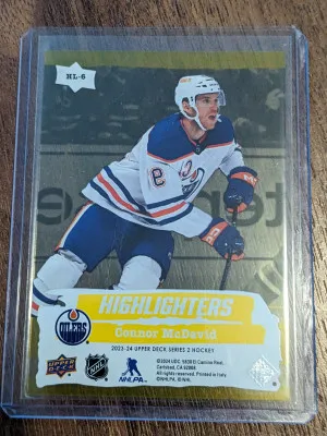 Cale Makar and Connor McDavid yellow highlighters series 2 2023-24 back