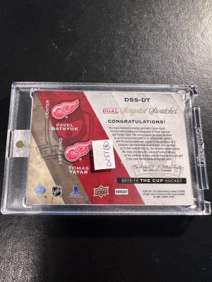 2015-16 the cup dual scripted swatches tatar datsyuk /15 back