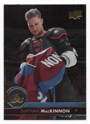 2017-18 Upper Deck Silver Foil #48 Nathan MacKinnon front