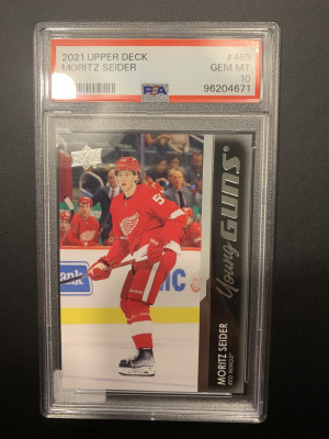 2021-2022 Upper Deck Moritz Seider front