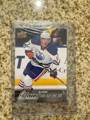 Connor Mcdavid Jumbo Young Guns In Wrapper front